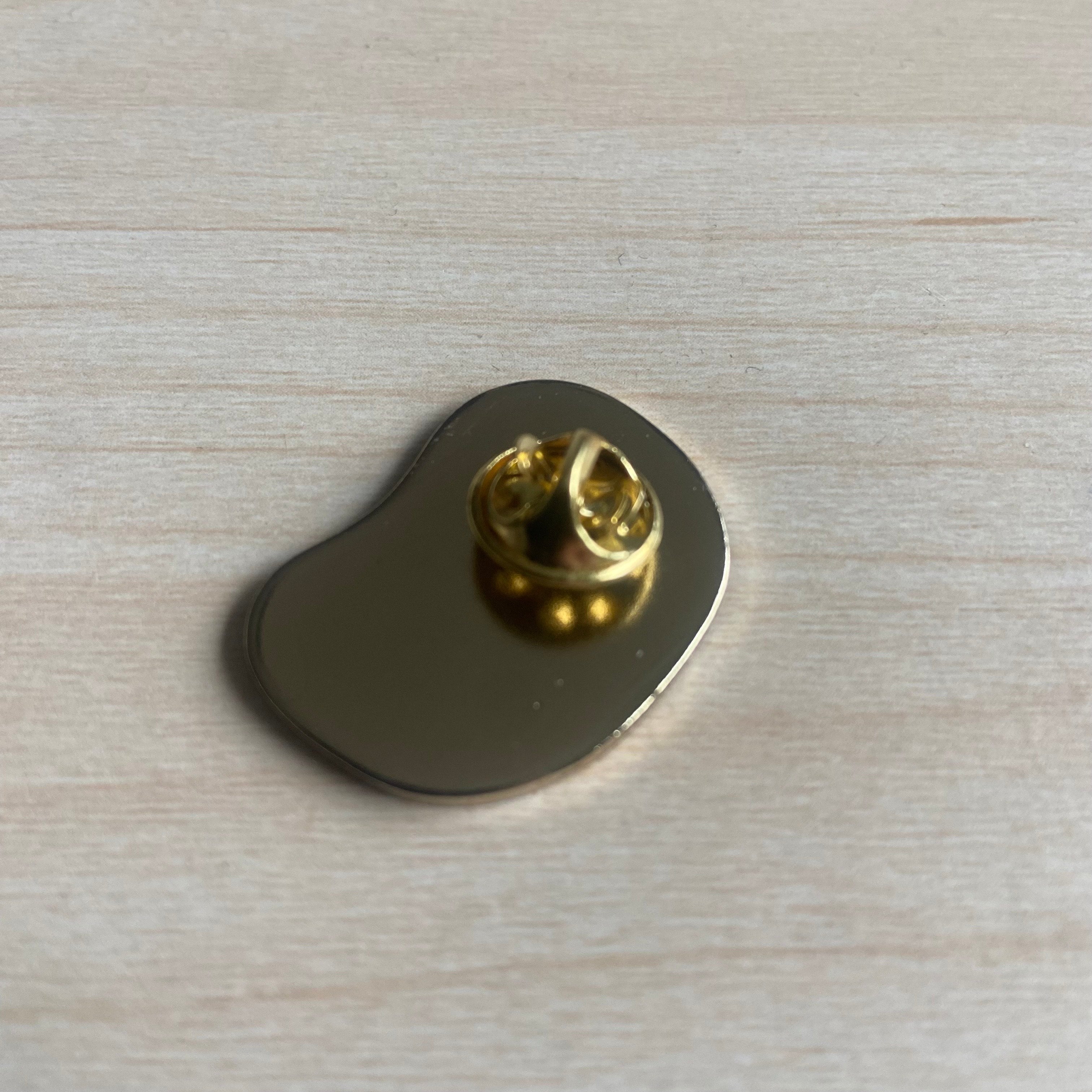 Mitochondria Pin